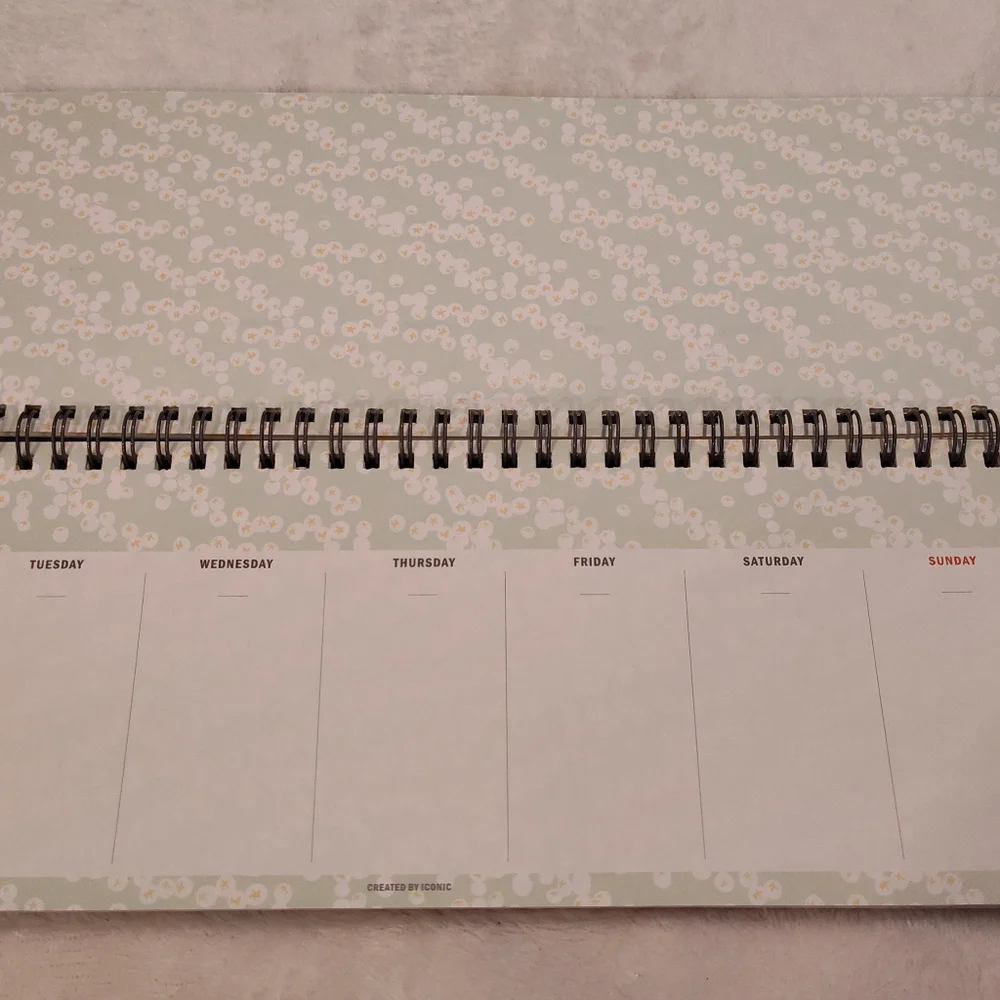 NEW! Daily Weekly Pad (Stay Organized)